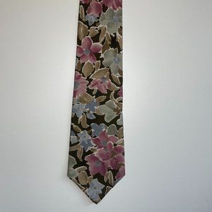 Grandpa's Collection: Vintage Floral Tie for Men